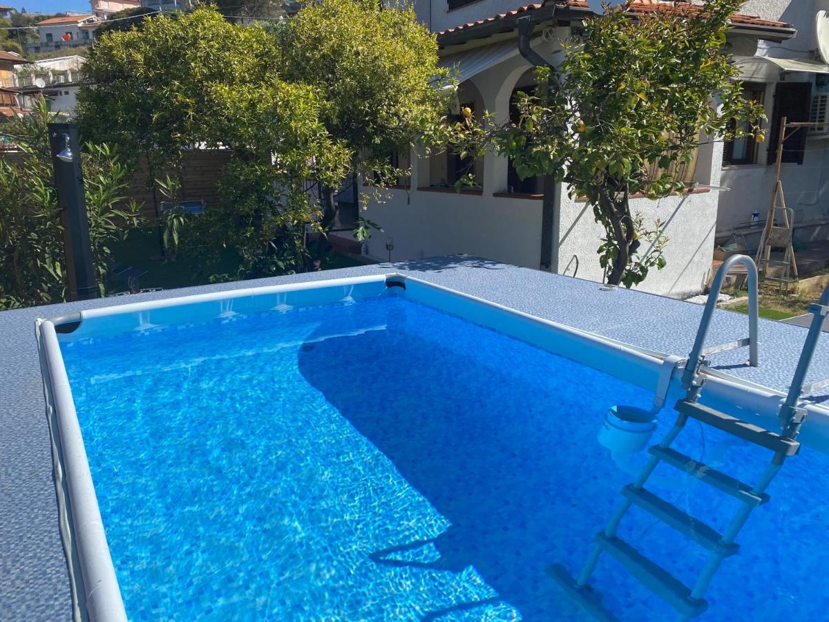Casa Del Sole: Relax & Charme Nella Riviera Ligure Villa Camporosso  Exteriör bild