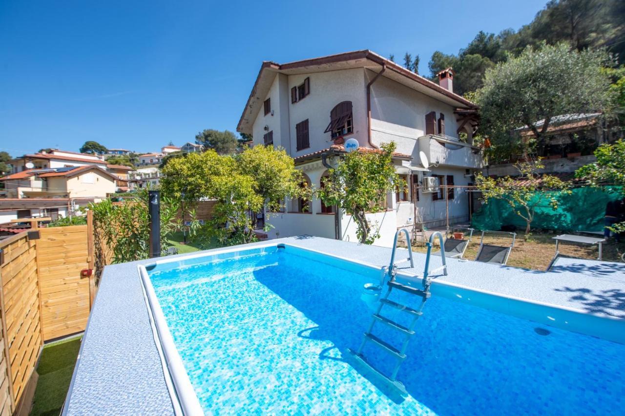 Casa Del Sole: Relax & Charme Nella Riviera Ligure Villa Camporosso  Exteriör bild